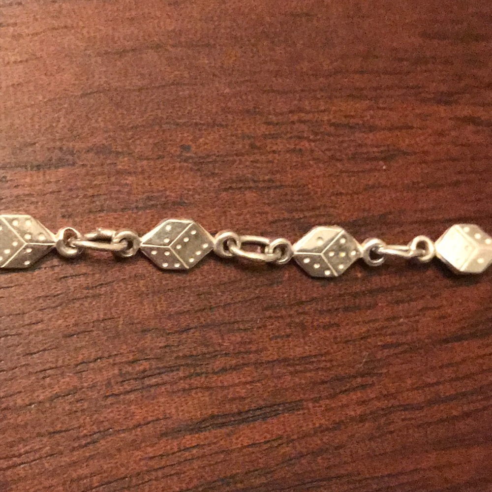 Ladies 7 inch silver dice bracelet